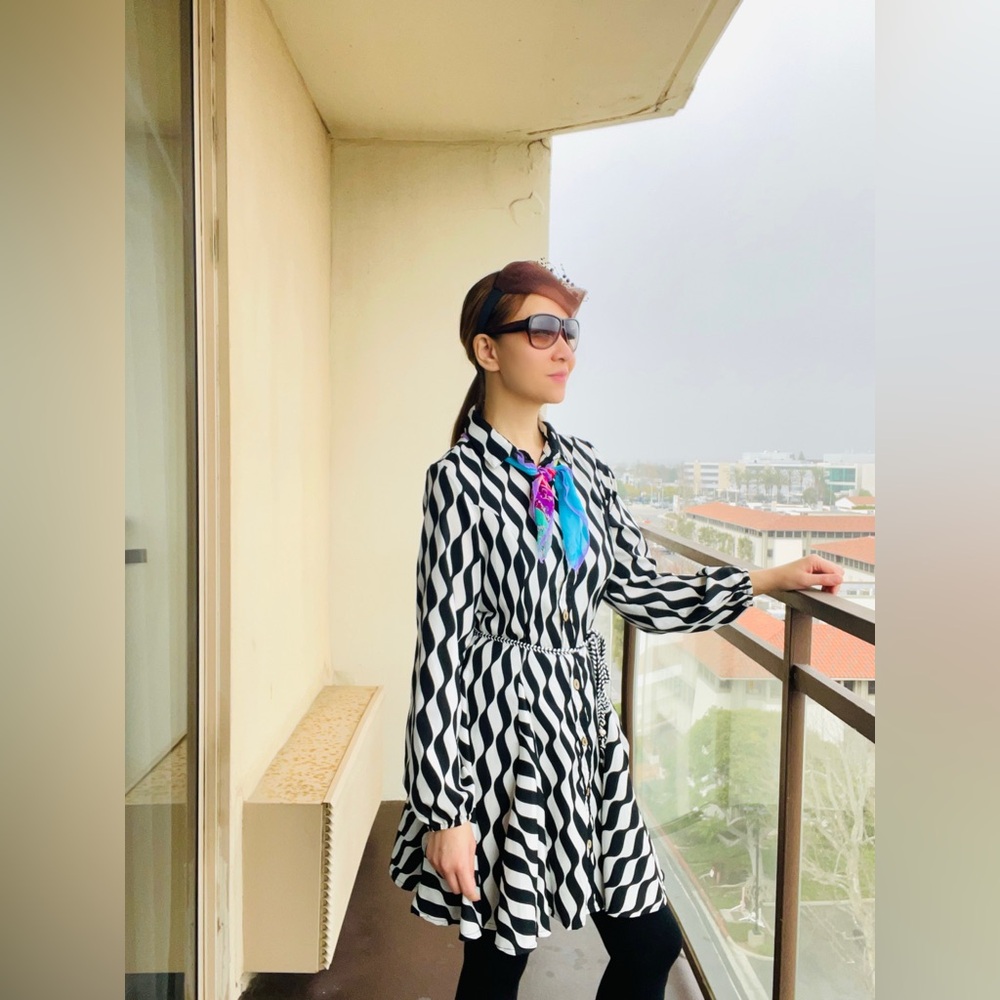Black & White Pattern Dress - Picture 2 of 12